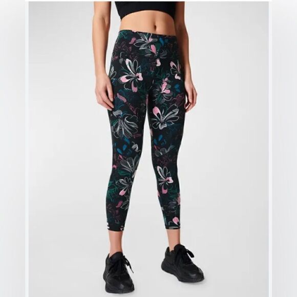 Sweaty Betty Power leggings in black with floral print. 6 - Picture 1 of 3